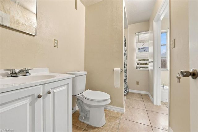 401 Penn RD W, Lehigh Acres, FL 33936