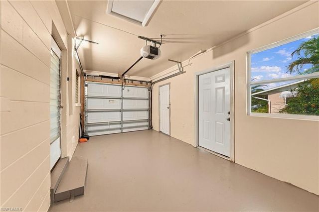 401 Penn RD W, Lehigh Acres, FL 33936