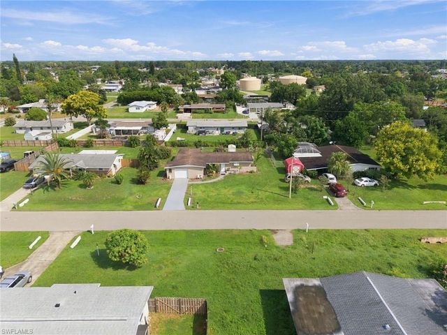 401 Penn RD W, Lehigh Acres, FL 33936
