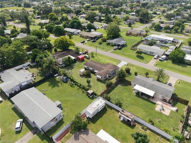 401 Penn RD W, Lehigh Acres, FL 33936