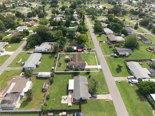 401 Penn RD W, Lehigh Acres, FL 33936