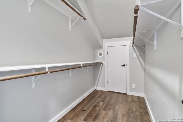 935 W Craig, San Antonio, TX 78201