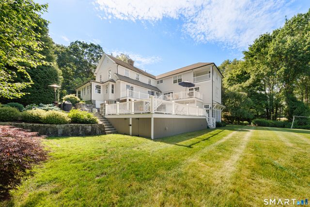2444 Bronson Road, Fairfield, CT 06824