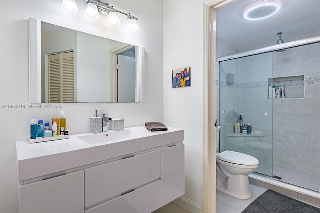 370 SE 2nd Avenue G3, Deerfield Beach, FL 33441