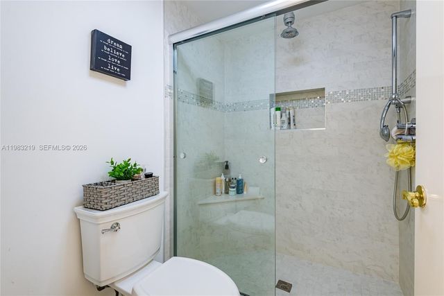 370 SE 2nd Avenue G3, Deerfield Beach, FL 33441