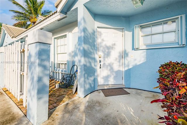 370 SE 2nd Avenue G3, Deerfield Beach, FL 33441