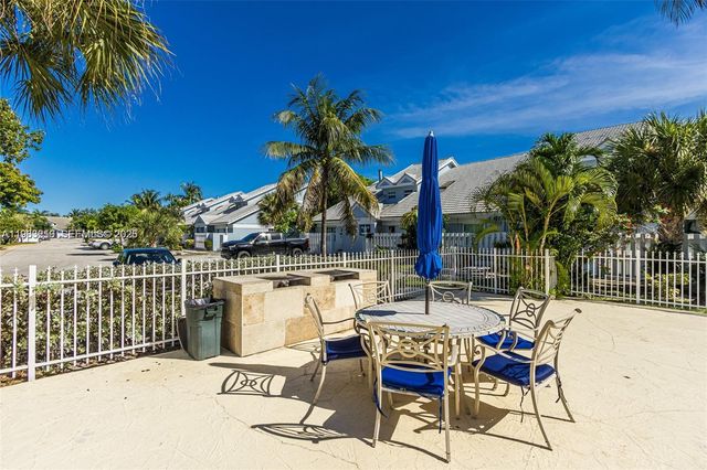 370 SE 2nd Avenue G3, Deerfield Beach, FL 33441