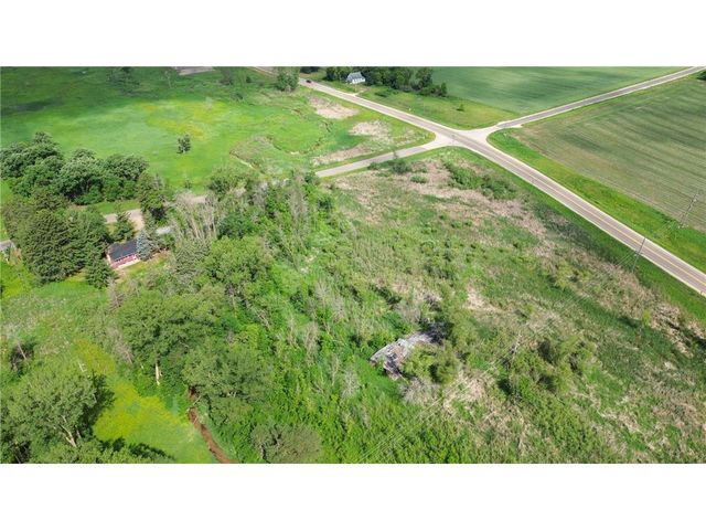 N8514 850th Street, River Falls, WI 54022
