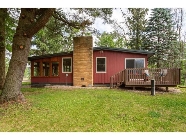 N8514 850th Street, River Falls, WI 54022