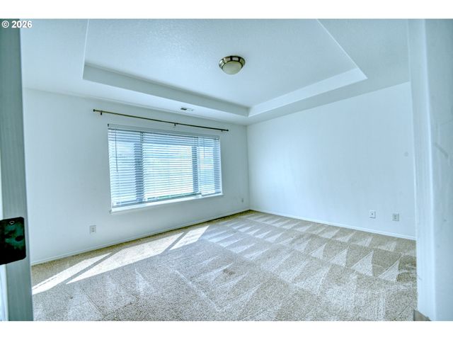16828 Nw GREYHAWK Dr, Beaverton, OR 97006