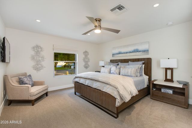 3160 E STELLA Lane, Phoenix, AZ 85016