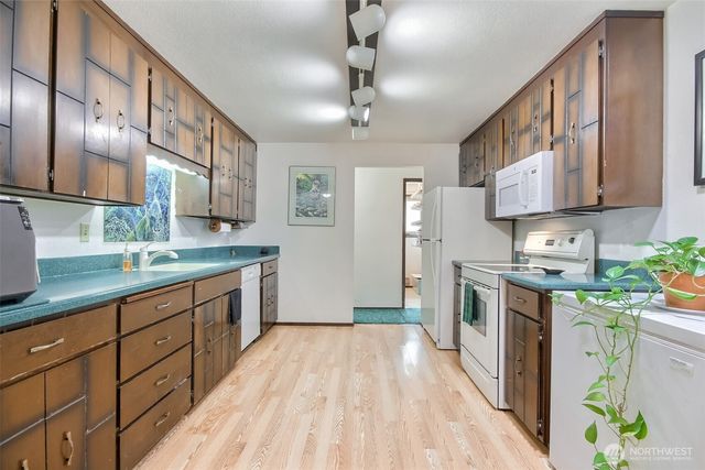 6227 S Gove Street, Tacoma, WA 98409