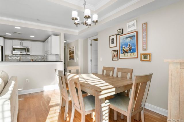 225 Stanley Avenue 303, Mamaroneck, NY 10543