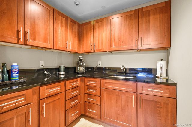 225 Stanley Avenue 303, Mamaroneck, NY 10543