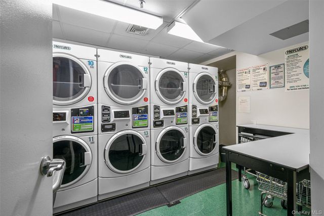 225 Stanley Avenue 303, Mamaroneck, NY 10543