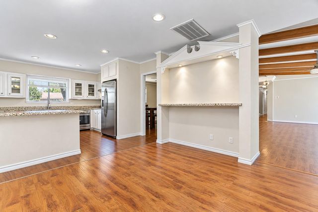 3641 Deal Street, Houston, TX 77025