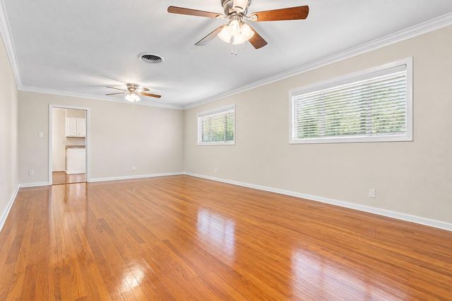 3641 Deal Street, Houston, TX 77025
