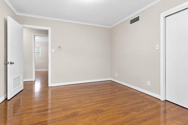 3641 Deal Street, Houston, TX 77025