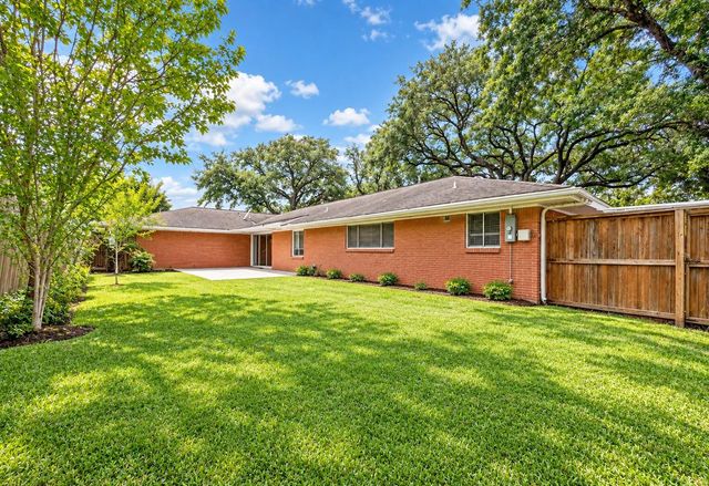 3641 Deal Street, Houston, TX 77025