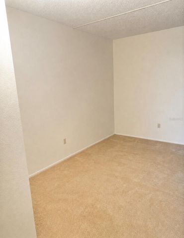 9209 SEMINOLE BOULEVARD 136, Seminole, FL 33772