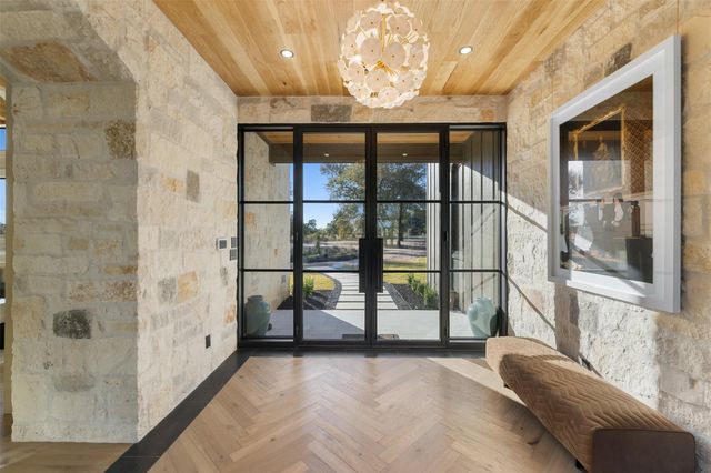 1030 Hackemack Rd, Round Top, TX 78954