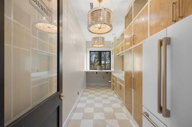 1030 Hackemack Rd, Round Top, TX 78954