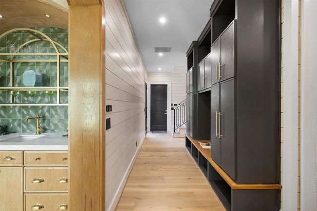 1030 Hackemack Rd, Round Top, TX 78954