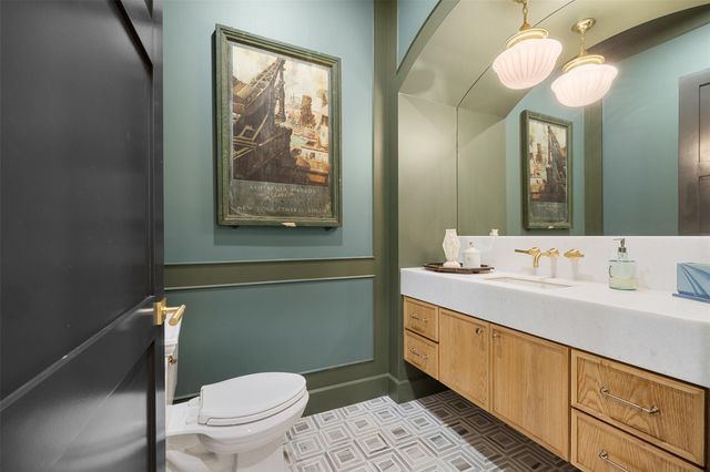 1030 Hackemack Rd, Round Top, TX 78954