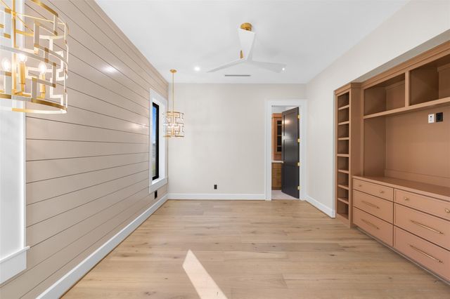 1030 Hackemack Rd, Round Top, TX 78954