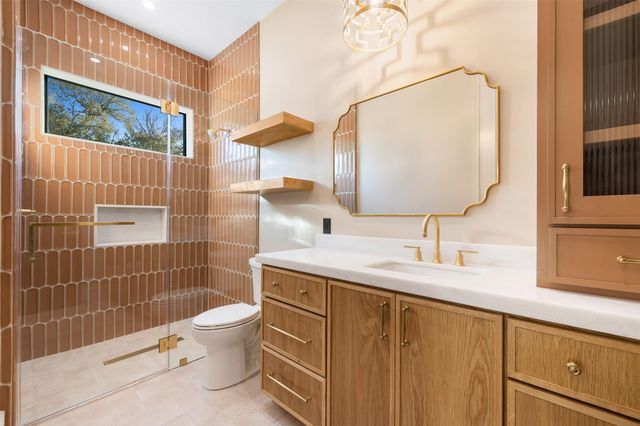 1030 Hackemack Rd, Round Top, TX 78954