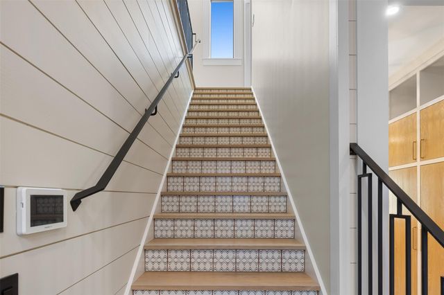 1030 Hackemack Rd, Round Top, TX 78954