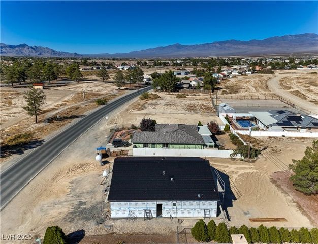 3046 MOUNT CHARLESTON DR, Pahrump, NV 89048