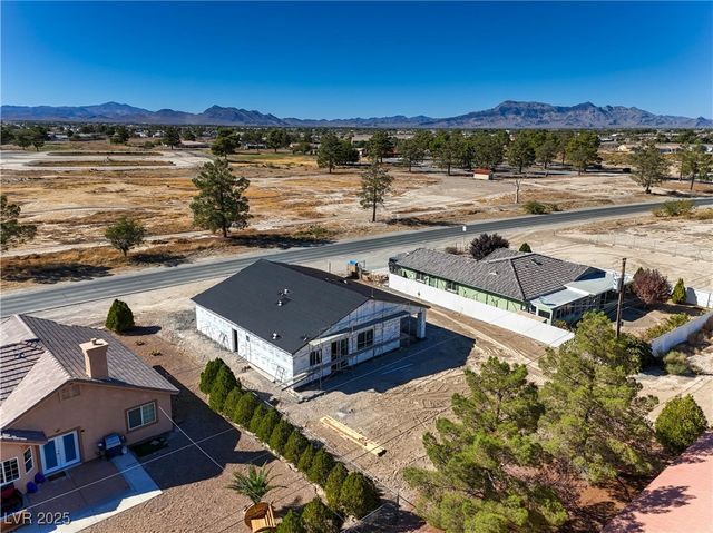 3046 MOUNT CHARLESTON DR, Pahrump, NV 89048