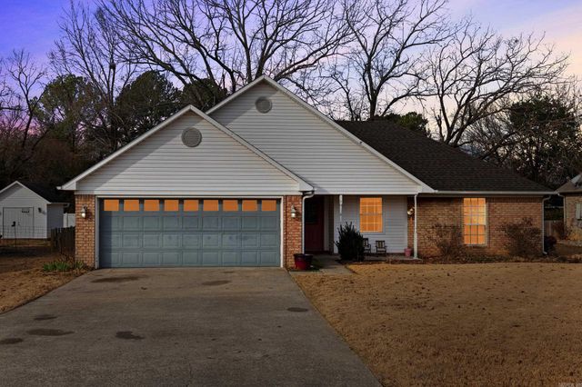 1600 Ridgefield Dr, Heber Springs, AR 72543