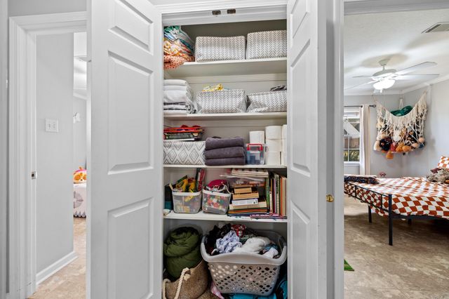 1600 Ridgefield Dr, Heber Springs, AR 72543