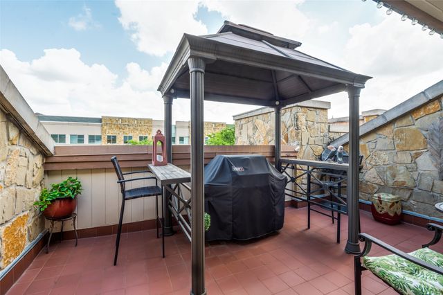 2590 King Arthur Boulevard, Lewisville, TX 75056