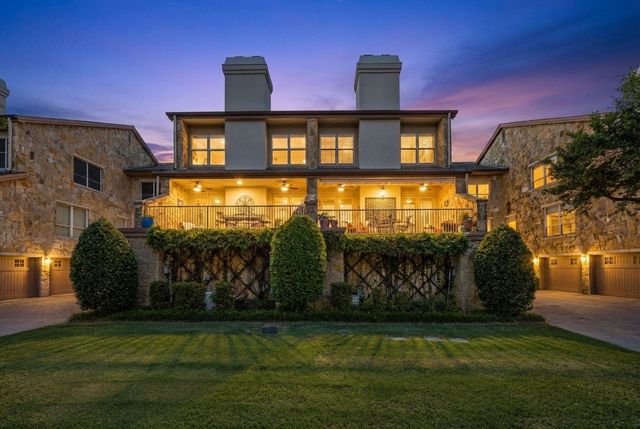 2590 King Arthur Boulevard, Lewisville, TX 75056