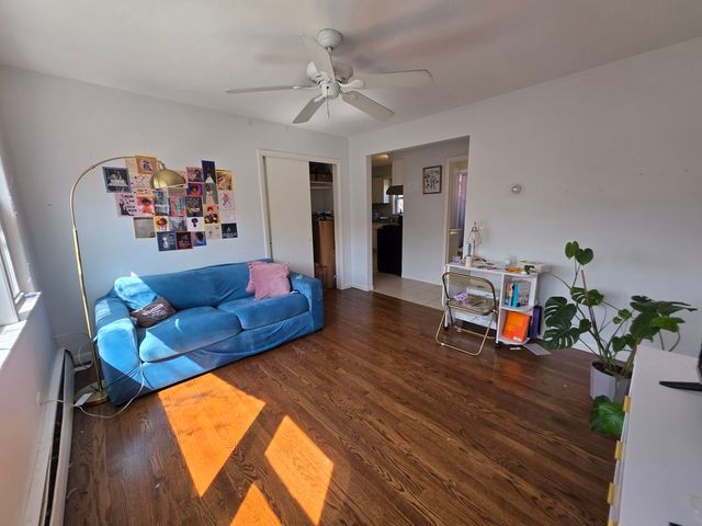 4022 N avers Avenue 2R, Chicago, IL 60618