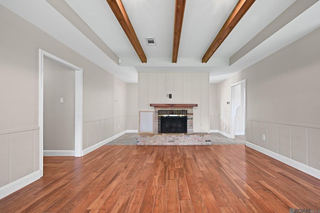 9321 Wesson St, Baton Rouge, LA 70809