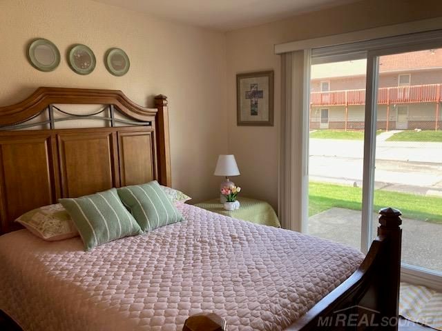 20883 Flora Street, Roseville, MI 48066