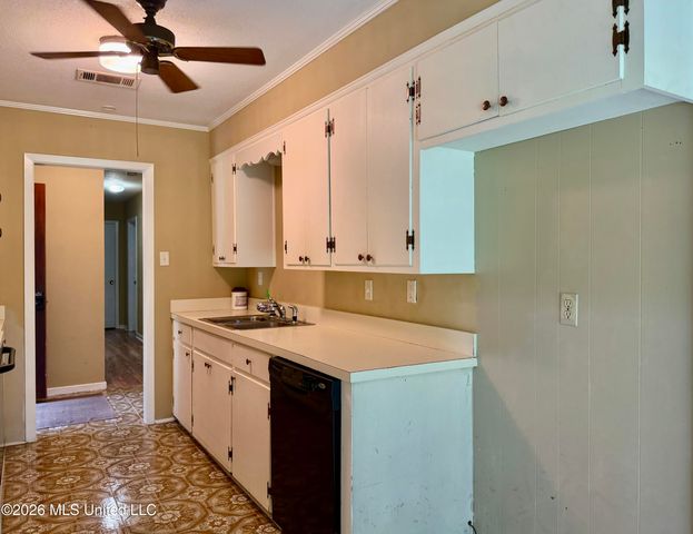 1931 Loyd Circle, Pearl, MS 39208