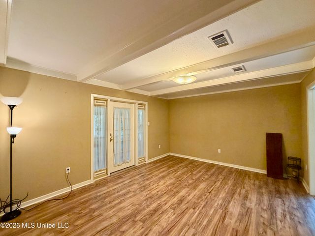1931 Loyd Circle, Pearl, MS 39208