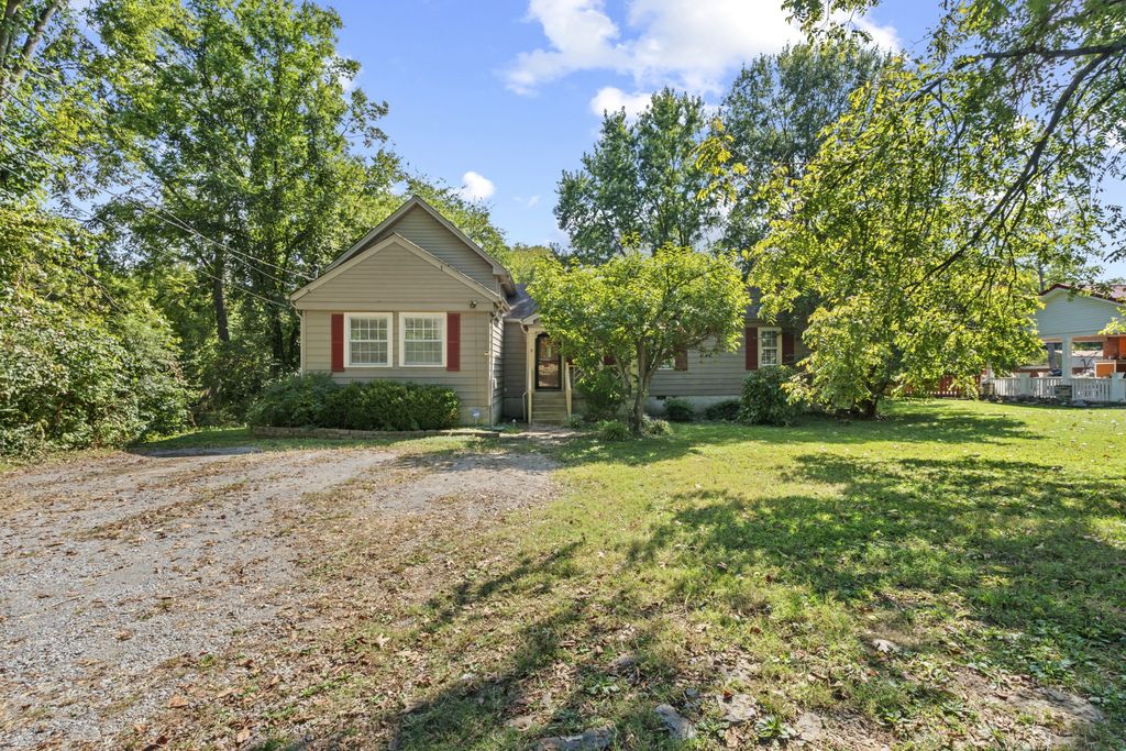 1804 Mars St, La Vergne, TN 37086