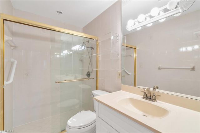 2100 Gulf Shore BLVD N # 206, Naples, FL 34102