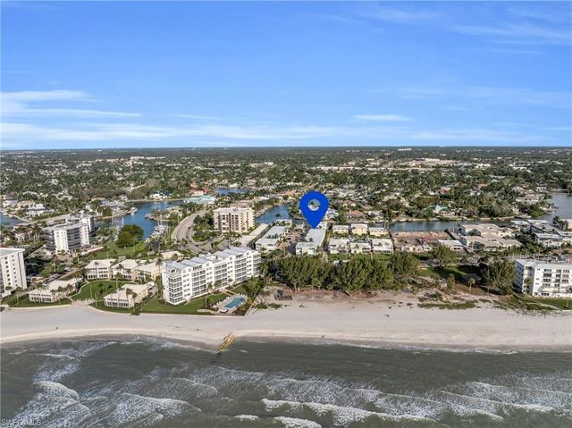 2100 Gulf Shore BLVD N # 206, Naples, FL 34102