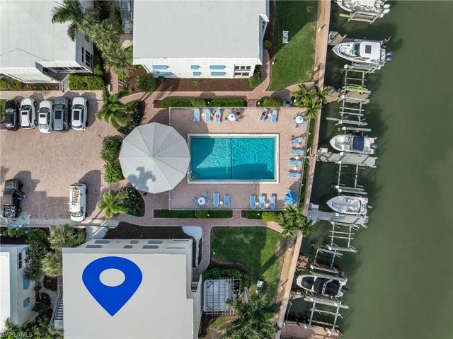 2100 Gulf Shore BLVD N # 206, Naples, FL 34102