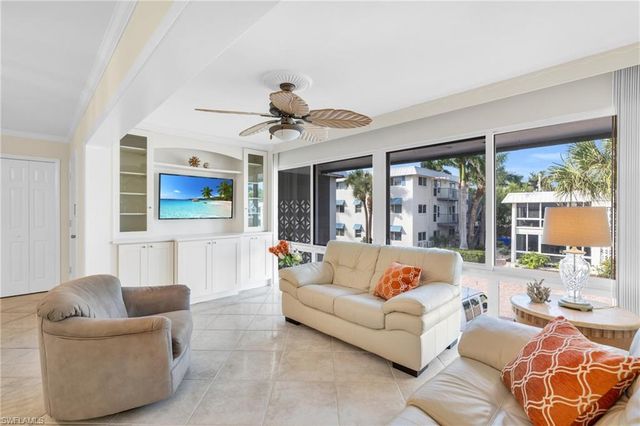 2100 Gulf Shore BLVD N # 206, Naples, FL 34102