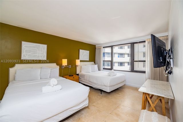 5225 Collins Ave 1114, Miami Beach, FL 33140