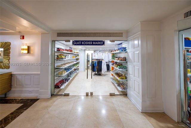 5225 Collins Ave 1114, Miami Beach, FL 33140