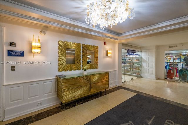 5225 Collins Ave 1114, Miami Beach, FL 33140